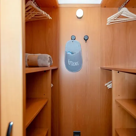 Bardoney アパート ブレウイル・チェルヴィナイア